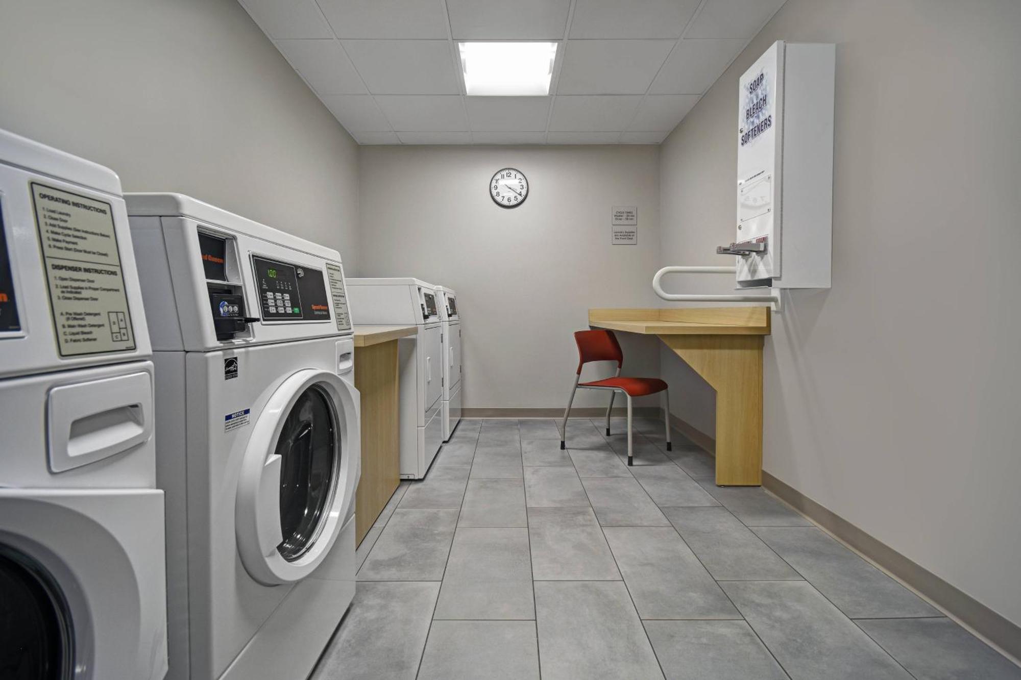 Towneplace Suites By Marriott Fall River Westport Luaran gambar