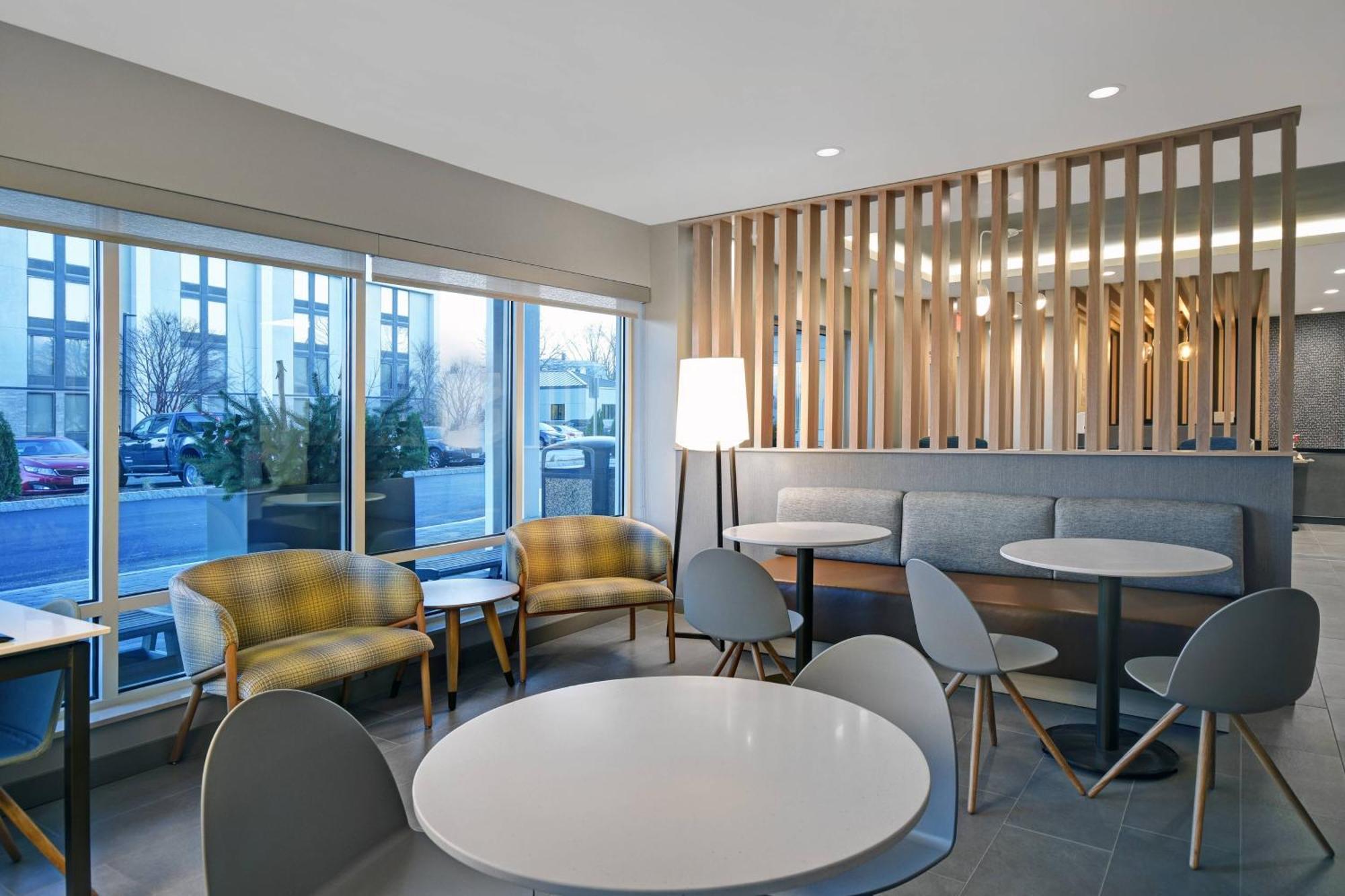 Towneplace Suites By Marriott Fall River Westport Luaran gambar